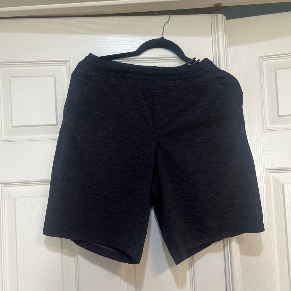 NWNT Lululemon Men’s Small Pace Breaker 9” Linerless Athletic Running shorts